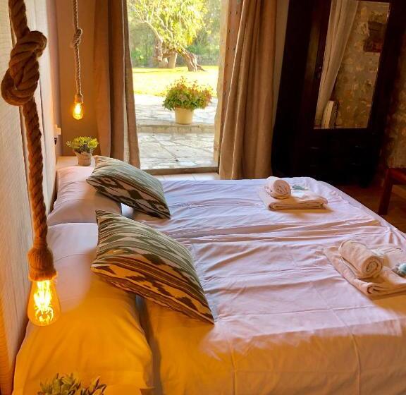 스탠다드 룸, Can Guillo