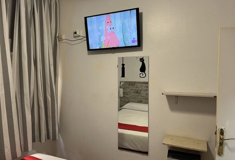 اتاق استاندارد با سرویس بهداشتی مشترک, Casa De Huéspedes Almansa