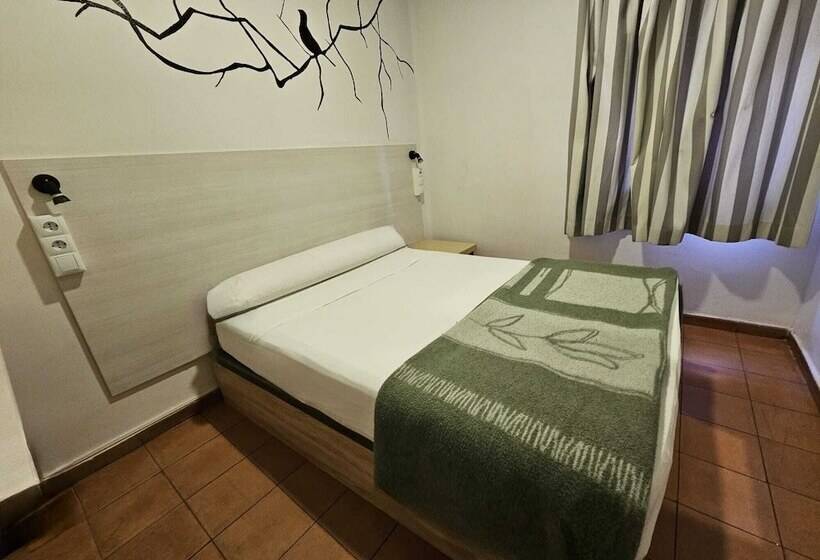 اتاق استاندارد با سرویس بهداشتی مشترک, Casa De Huéspedes Almansa