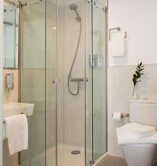 غرفة قياسية, Pension Rua Nova