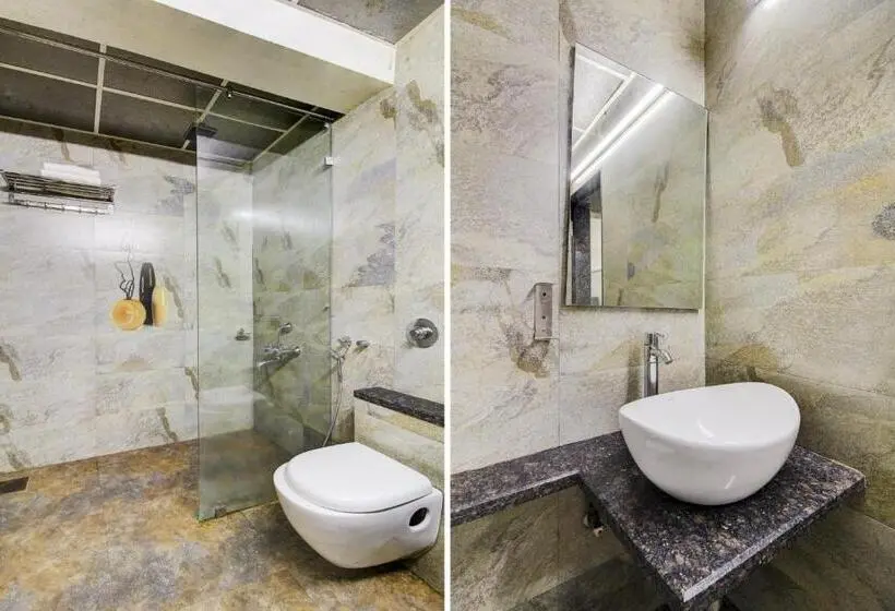 Deluxe Kolmen Hengen Huone, Townhouse Shiva S Valley