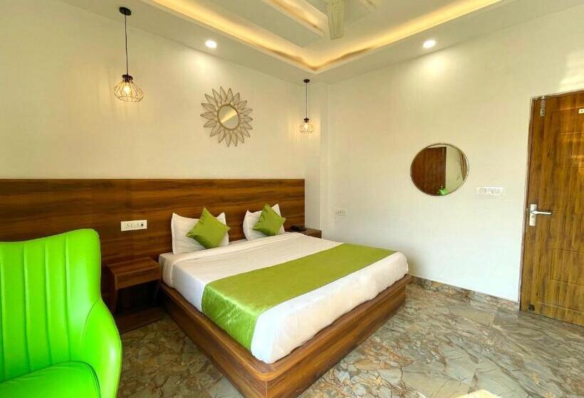 スタンダードルーム, Wanna Stay Tapovan Rishikesh