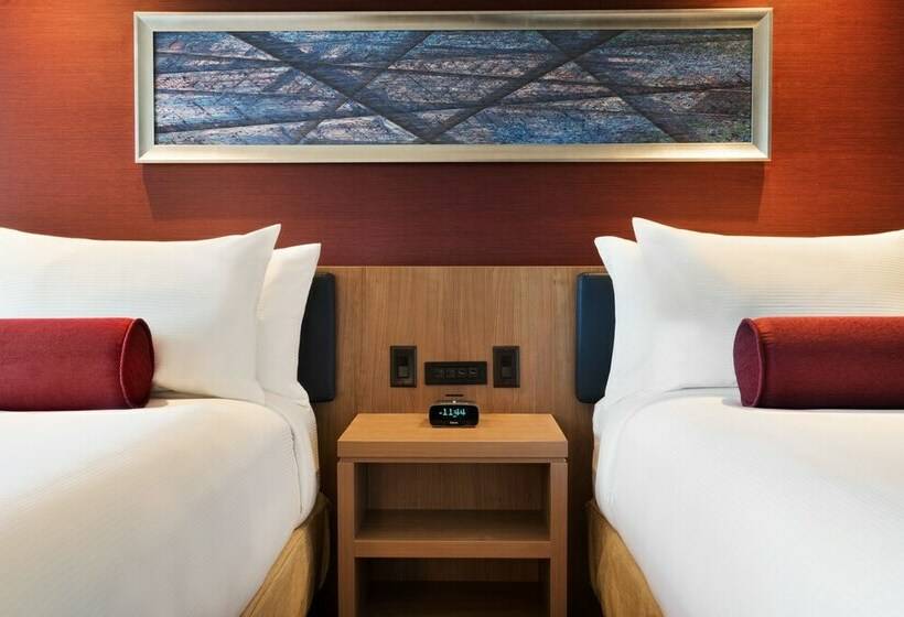 غرفه قياسيه سريرين مزدوجين, The Landing Hotel At Rivers Casino & Resort