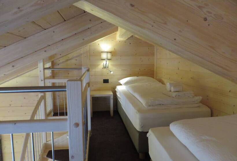 家庭山景房, B&b Ecohotel Chalet Des Alpes
