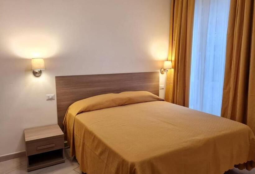 Quarto standard, Albergo Enrica