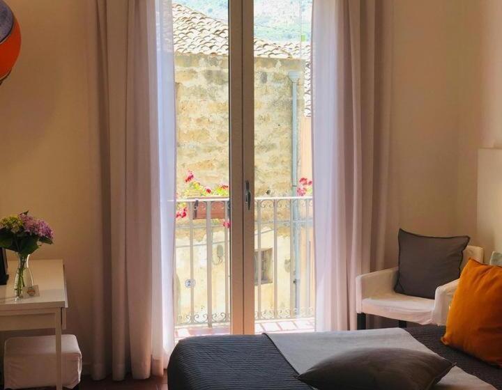 غرفة قياسية مزوَّدة بشُرفة, B&b Antichi Colori