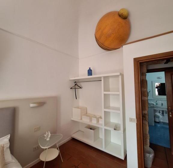 غرفة قياسية مزوَّدة بشُرفة, B&b Antichi Colori