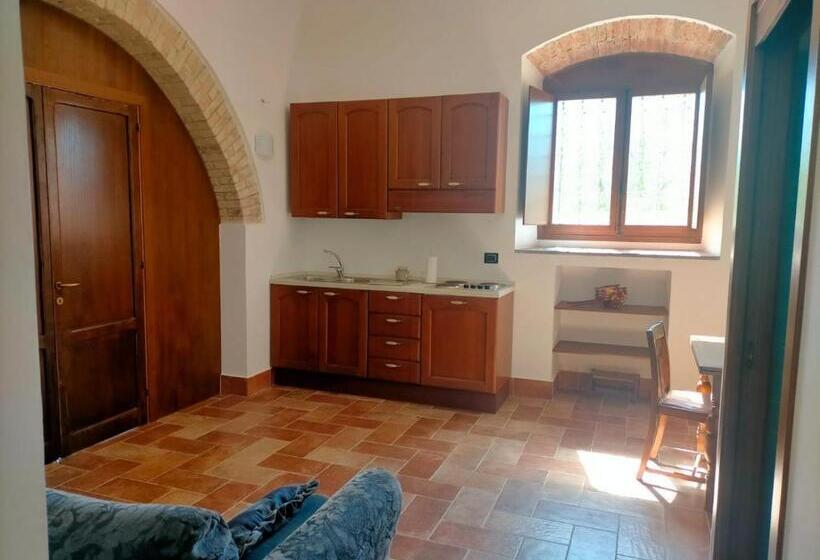 דירת חדר, Antico Borgo La Commenda