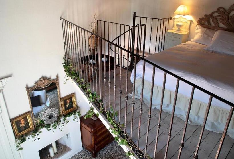 آپارتمان 1 خوابه با تراس, Arnaboldi Palace