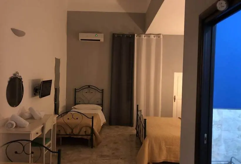 スタンダード４人部屋, Bed And Breakfast Nonna Maria