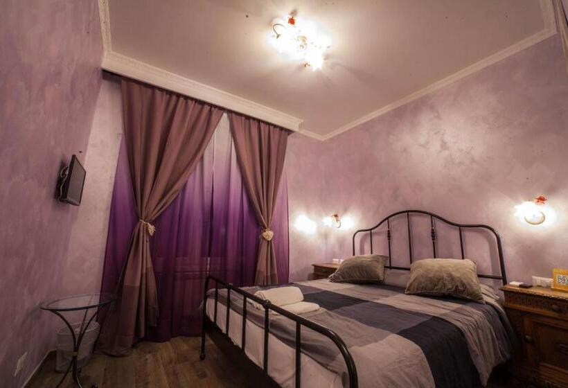 اتاق استاندارد, Iris Guest House