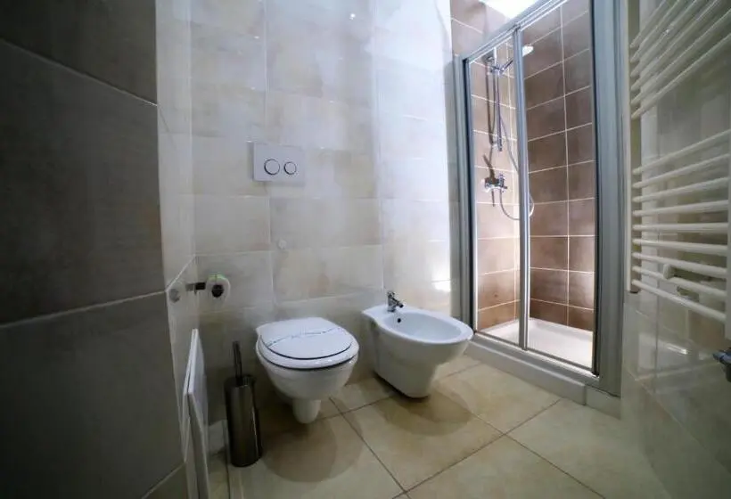 اتاق استاندارد با بالکن, Palazzo Greco B&b