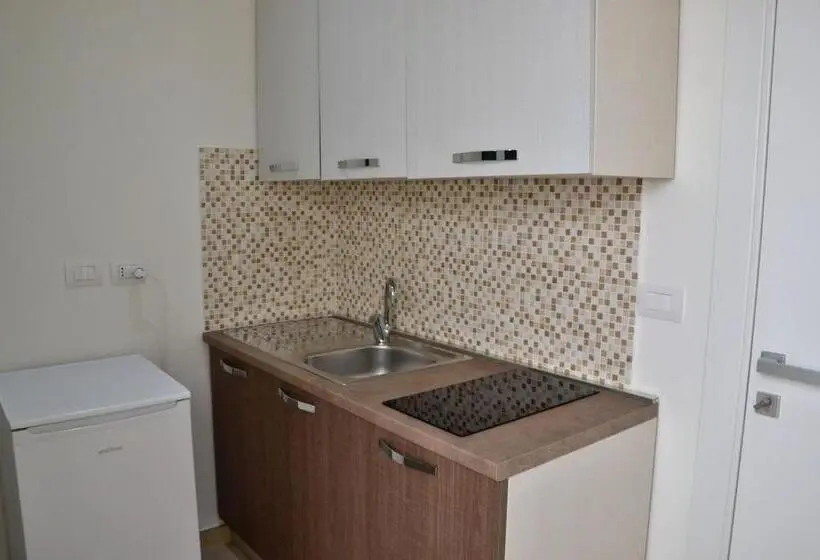 استودیو خانوادگی, Palazzo Greco B&b