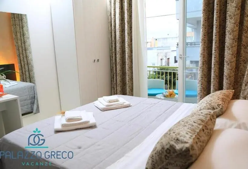 اتاق کلاسیک سه تخته, Palazzo Greco B&b