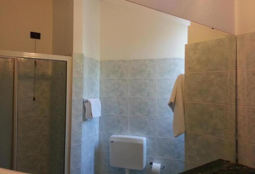 חדר סטנדרט יחיד, President