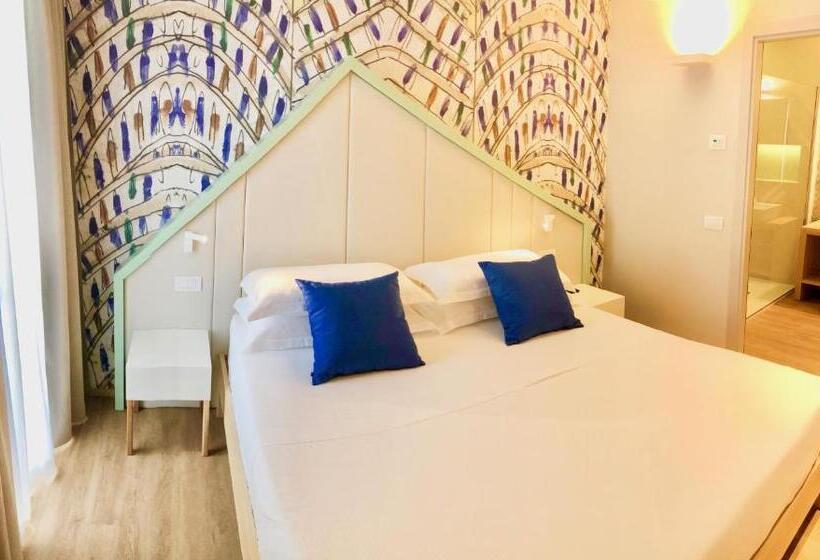 סוויטת סופריור, President