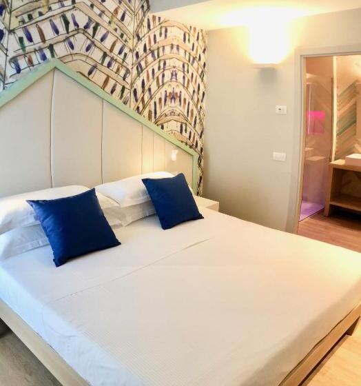 סוויטת סופריור, President