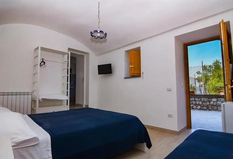 اتاق لوکس با بالکن, Villa Mariagiovanna   Casa Giovanna