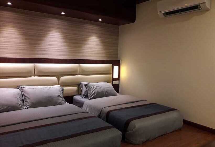 3-Bett-Standardzimmer, De Benz Inn