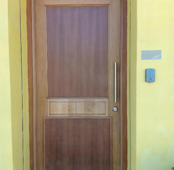 Familienzimmer, De Benz Inn