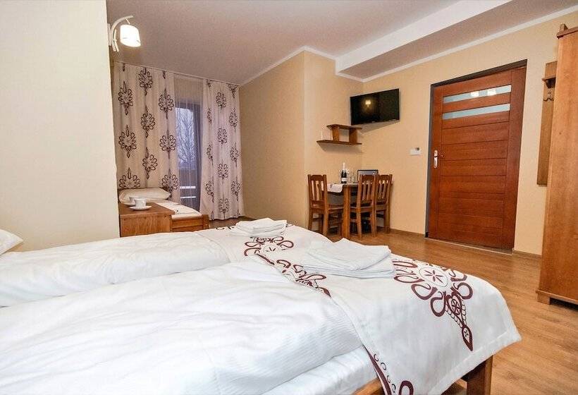 Camera Familiare Vista Montagna, Dom Wczasowy Na Szczycie