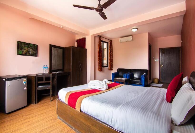 اتاق استاندارد, Family Home