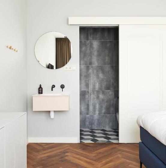 סוויטה, Pistache Den Haag