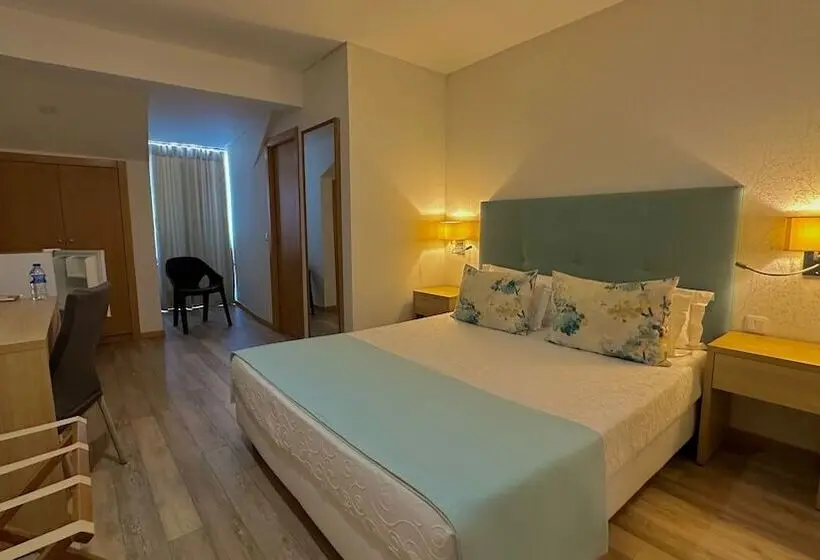 اتاق استاندارد با بالکن, Sea Garden Peniche