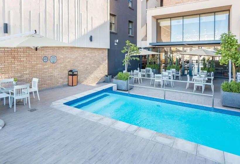 اتاق استاندارد, Town Lodge Windhoek, Namibia