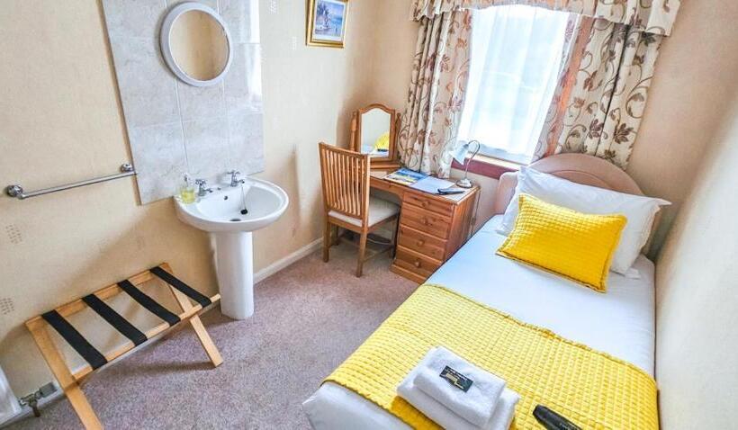 Номер Стандарт Индивидуальный, Mystayinn Abermar Guest House