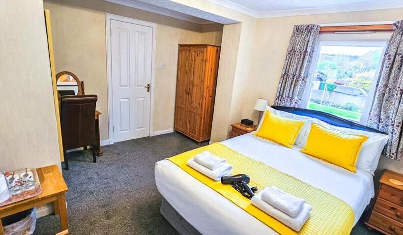 Номер Стандарт, Mystayinn Abermar Guest House