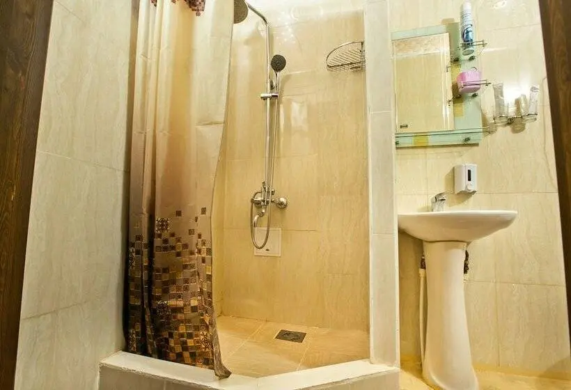 Chambre Standard, Boyard