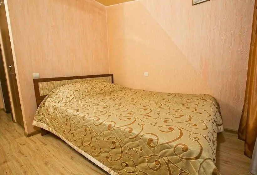 Chambre Economy, Boyard