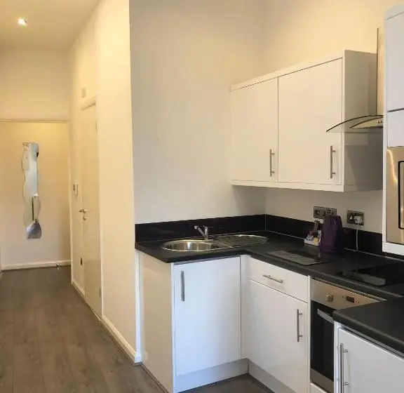 Estudio Estàndard, Fox House, Studio Apartments