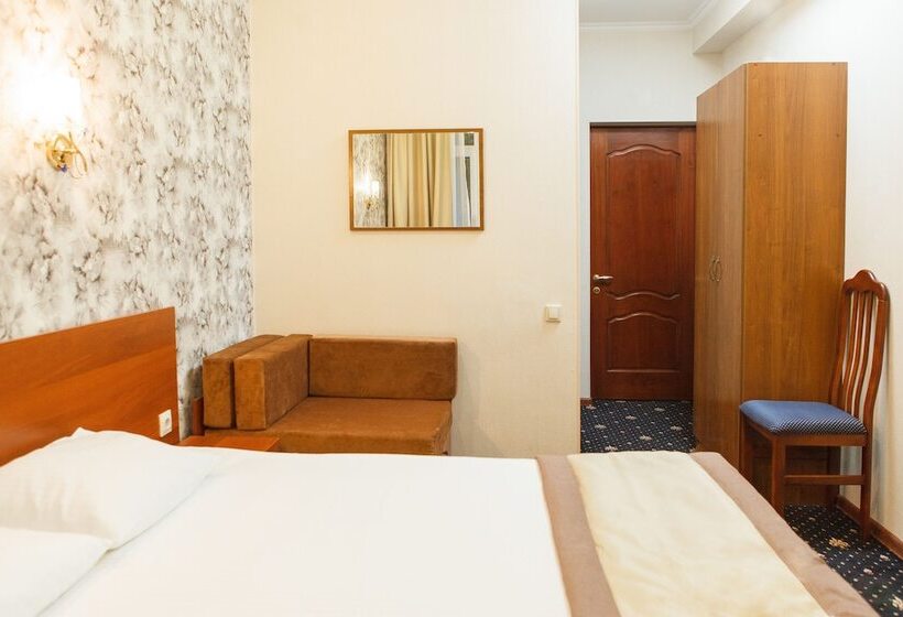 标准间带阳台, Kiparis