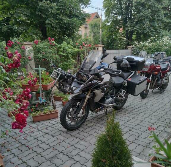 Номер Стандарт, Pensiunea Buon Gusto Sibiu Motorcyle Friendly,city Center