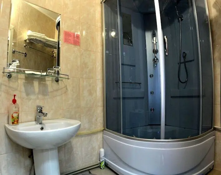 اتاق استاندارد, Perekrestok