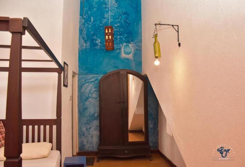 Семейный Номер, The Change