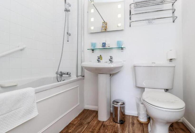 스탠다드 룸 측면 바다 전망, The New England