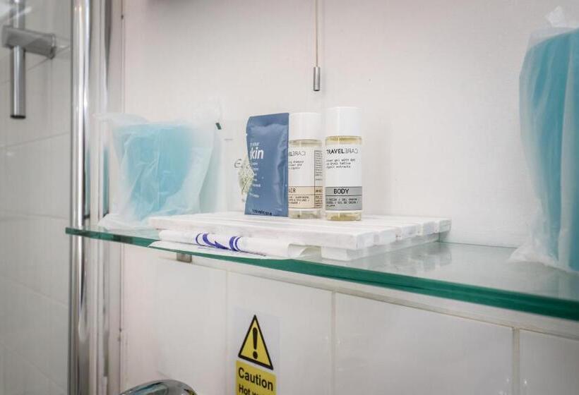 스탠다드 룸 측면 바다 전망, The New England