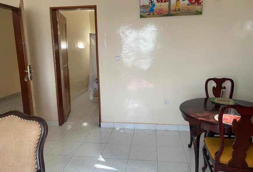 1 Bedroom Apartment Lake View, Toolbi