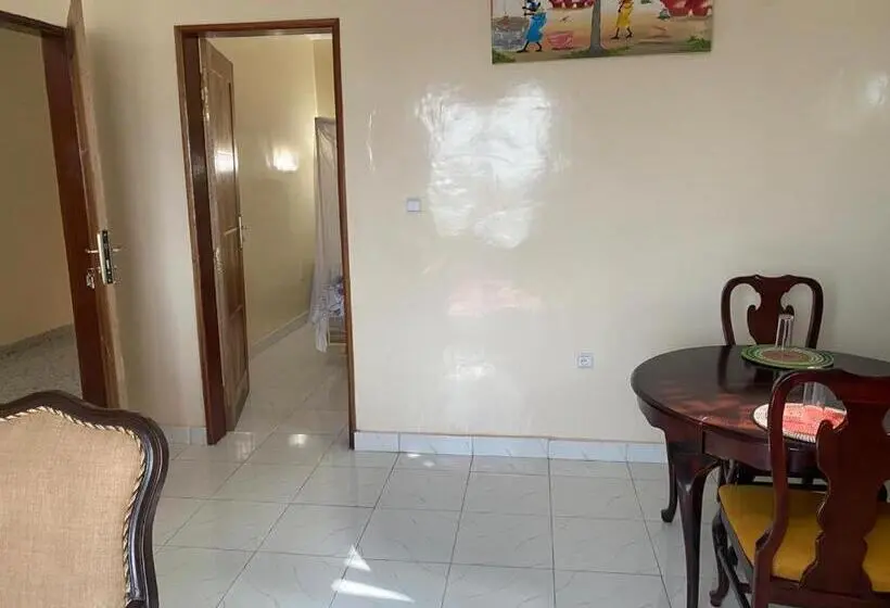 1 Bedroom Apartment Lake View, Toolbi