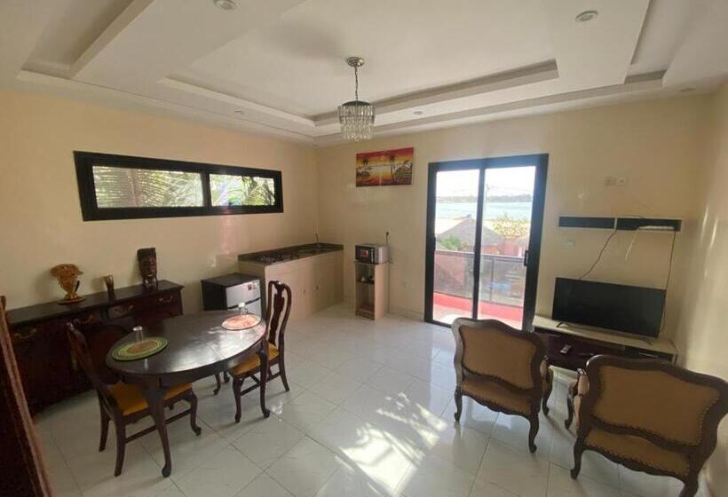 1 Bedroom Apartment Lake View, Toolbi