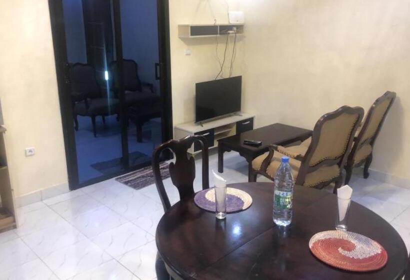 1 Bedroom Apartment Lake View, Toolbi