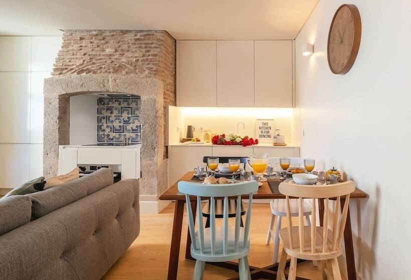 آپارتمان لوکس 1 خوابه, Almaria   Officina Real Apartments | Chiado