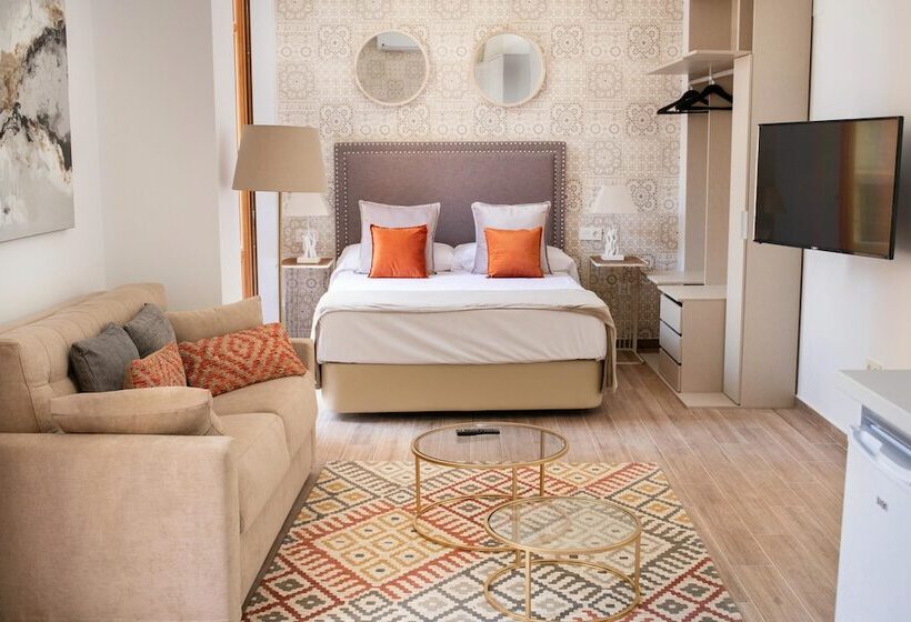استودیوی استاندارد, Feelathome Mártires Apartments