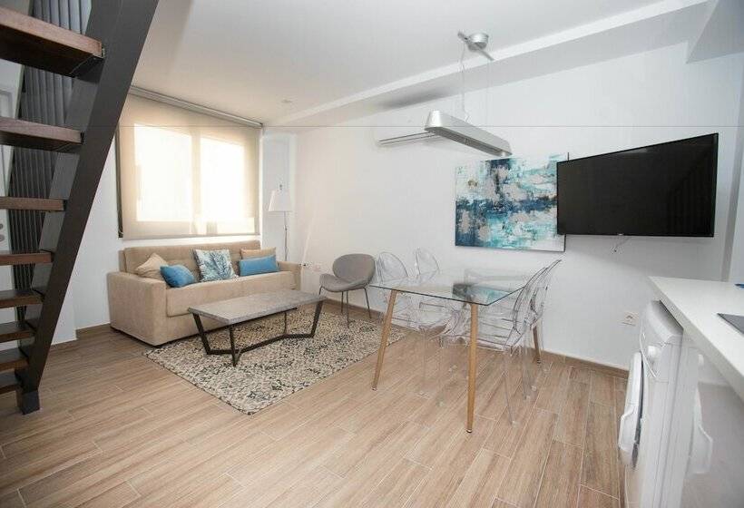 آپارتمان دوبلکس 1 خوابه, Feelathome Mártires Apartments