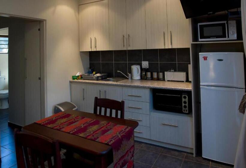 غرفة قياسية, A Little Guesthouse