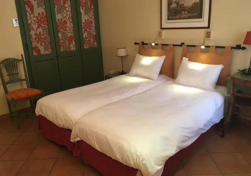 スタンダードルーム, Logis Hôtel Auberge Du Cheval Blanc