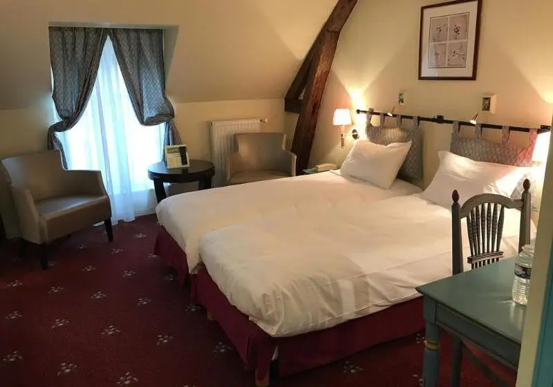 スタンダードルーム, Logis Hôtel Auberge Du Cheval Blanc